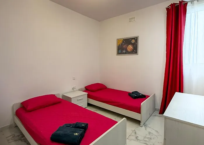 Luxe Living - 3-bedroom Appartement Sannat