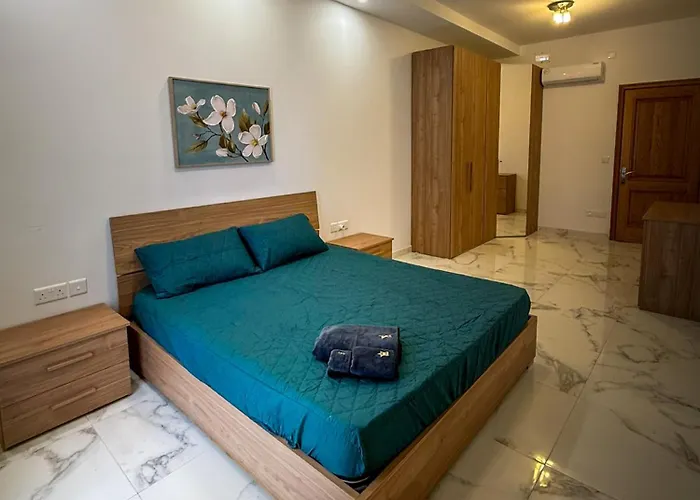 Luxe Living - 3-bedroom *